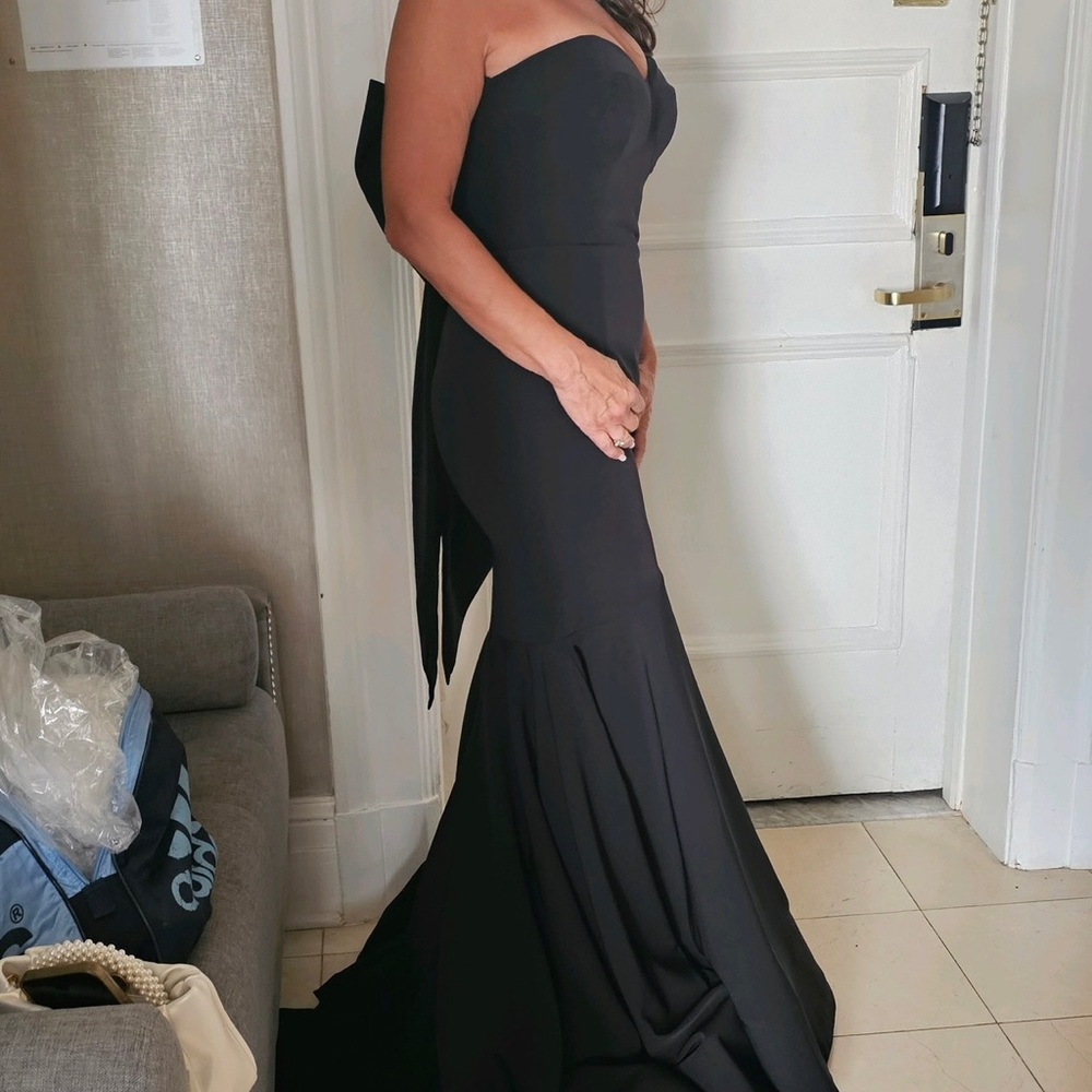 Black gown with removable bow